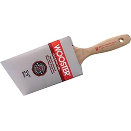 Wooster 4180 3.5 in. Ultra Pro Lindbeck Jaguar Nylon Poly Angle Wall Paint Brush WO327539